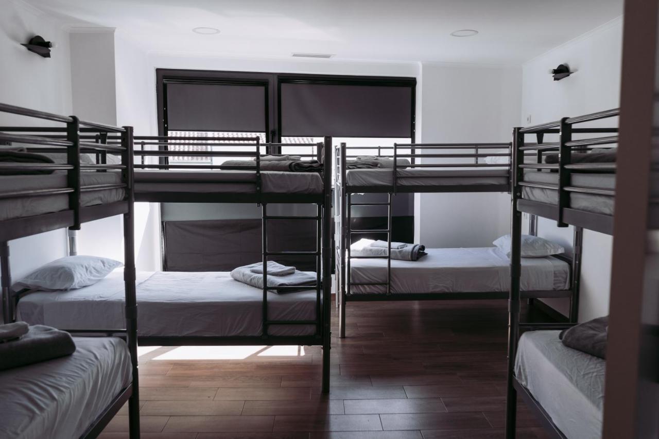 Хостел Middle Point Sardoal Экстерьер фото