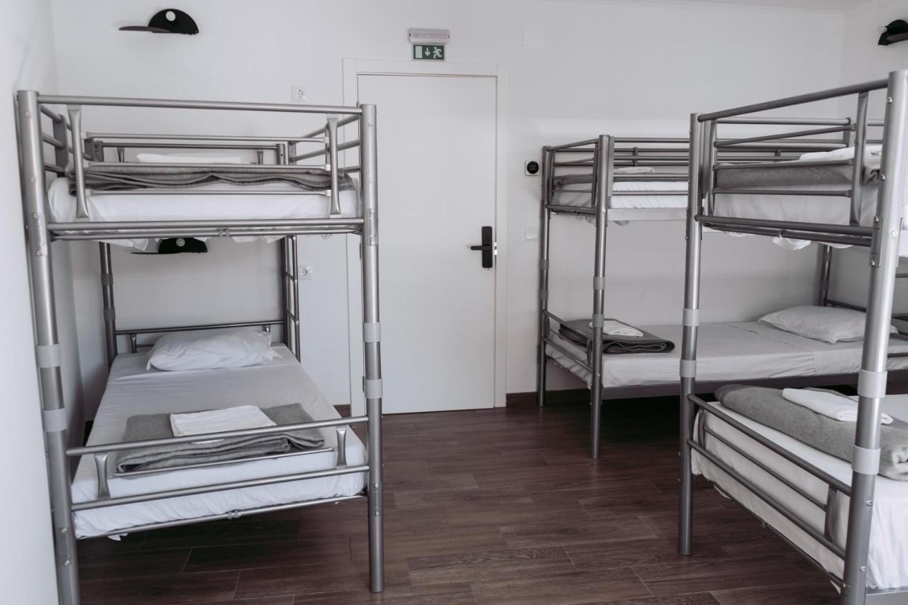 Хостел Middle Point Sardoal Экстерьер фото